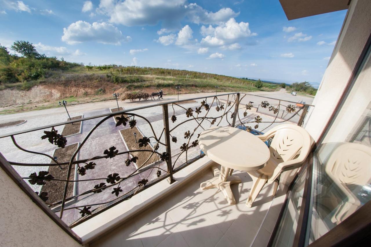 Hotel Chateau Des Bergers Targoviste Kültér fotó